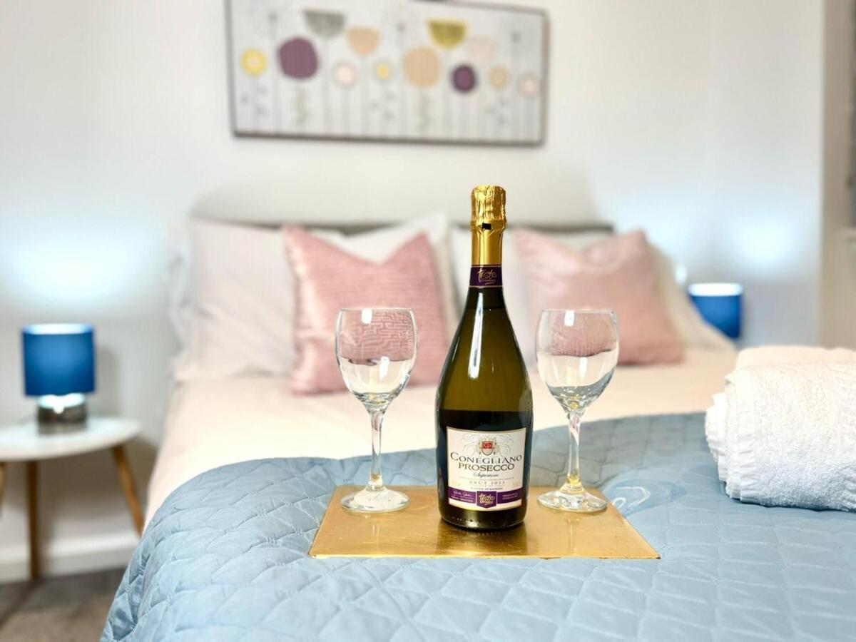 Hazel 1-bedroom Flat, Parking, Wifi, Prime Location, Close To Blenheim Palace & Oxford Apartment *